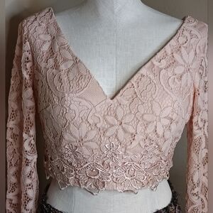 Maniju pink lace crop top sz Large